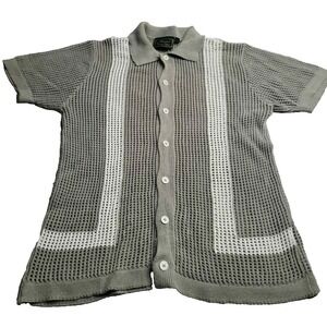 Massive Luxury Edition Men's Short Sleeve Button Up Knit Polo Men's Small